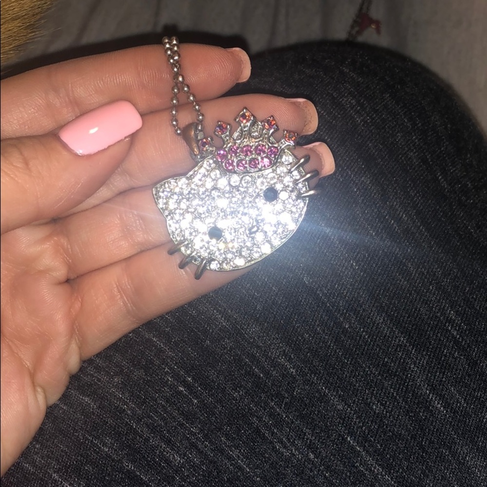 Hello Kitty necklace